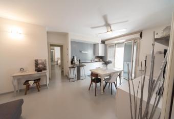 Loggia Megamare Suite allows 18 year olds to book a room