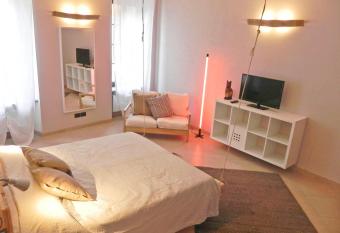 La Casa di Milly has Balcony rooms