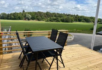 Studio Hamra has Balcony rooms