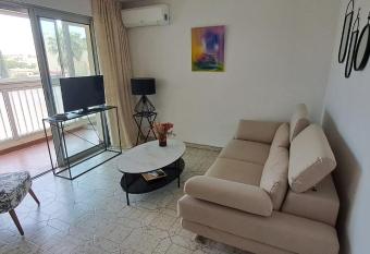 Charming 80 m near the beach has Balcony rooms