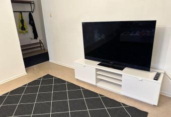 Fyrarumsl  genhet f  r uthyrning has Balcony rooms