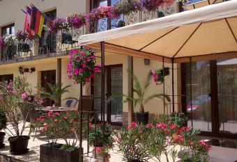 Vila Alma has Balcony rooms