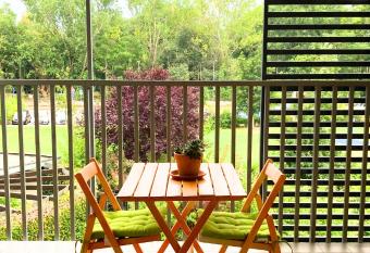 Appartamento relax a 10 min da Lambrate has Balcony rooms