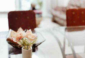 Urban Oasis Premium Staycation in Central Jakarta has rooms with a private hot tub