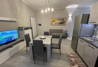 (null) has Balcony rooms