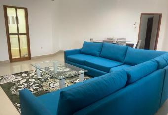 Appartement meubl   de 2 chambres salon allows 18 year olds to book a room