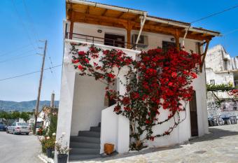 Square House has Balcony rooms