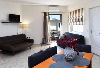 Seaside Apartment has Balcony rooms