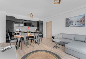 Raluca s apartment Baile Felix 310 has Balcony rooms