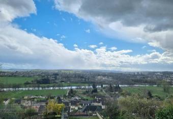 Le Haut du Theux - G  te de vacances has Balcony rooms