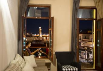 Porto Enetiko Suites allows 18 year olds to book a room