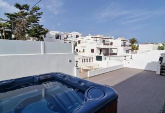 Casa Arinoa con Jacuzzi a 10 minutos de la playa. has Balcony rooms