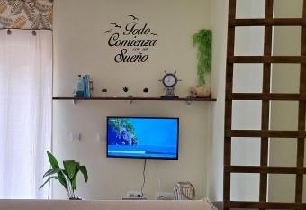 FARO DE MAR - Apartamento a un paso del mar. has Balcony rooms