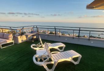 Calypso Sea views 10 has Balcony rooms