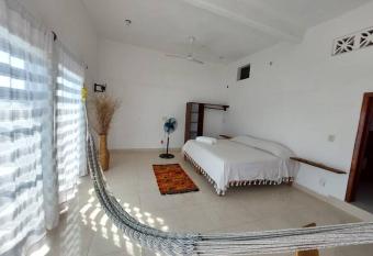 Casa grecas del mar 2 has Balcony rooms