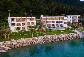 X-Sea Khanom Harbor Bay Resort has Balcony rooms