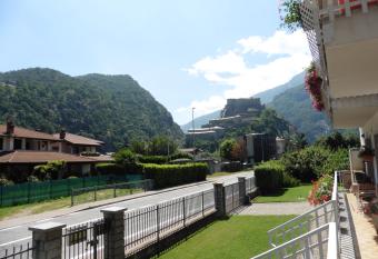 Emma s has Balcony rooms