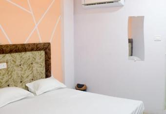 sun guest house has Balcony rooms