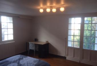 Maison de vacances P  rigueux has Balcony rooms