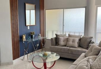 Apartamento en el centro de Stgo allows 18 year olds to book a room