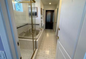 diamond view has Balcony rooms