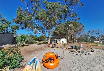 Mobil-home on the beach has Balcony rooms