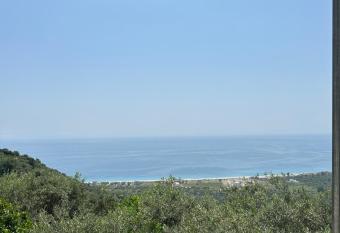 HolidayHome Majla has Balcony rooms