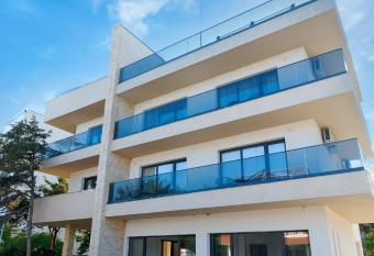 Vela Olimp has Balcony rooms