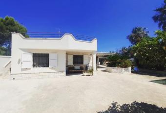 Villa Stella has Balcony rooms