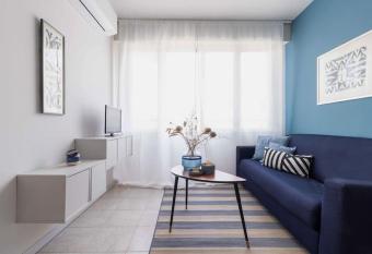 Oasi di Davide - [Relax al Lido degli Estensi] has Balcony rooms