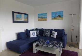 Tief 12 Seepferdchen mit Internet 24 has Balcony rooms