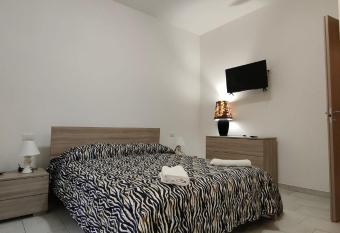 Janara - Mura Longobarde allows 18 year olds to book a room