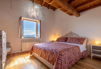 Cuore Nero Food and Relax has Balcony rooms