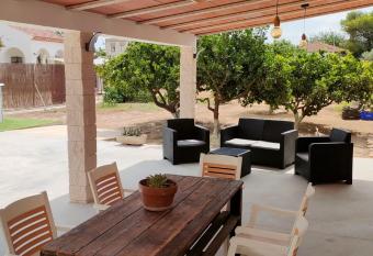 Casa L   agulla has Balcony rooms