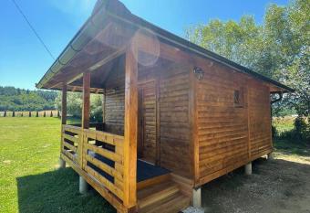 Etno zona Oaza mira has Balcony rooms