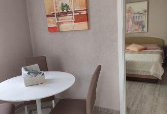 Lavanda & limone has Balcony rooms