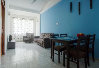 Unawatuna Apartments has Balcony rooms