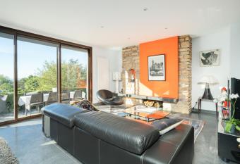 Sublime Maison    Nancy has Balcony rooms