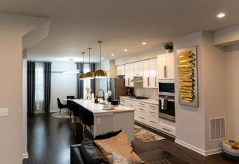 Stafford/Quantico Home has Balcony rooms