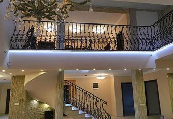 Akva Gold has Smoking rooms