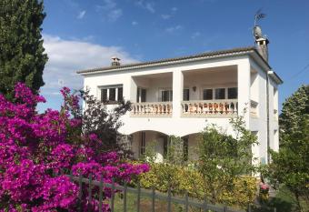 Villa priv  e sans vis    vis    4 min de Platja d   Aro has Balcony rooms