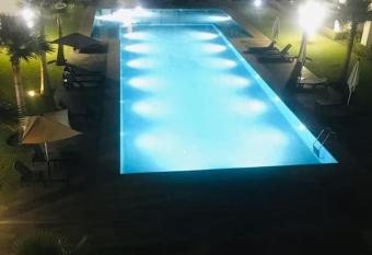 Appartement de vacances en r  sidence avec piscine has Balcony rooms