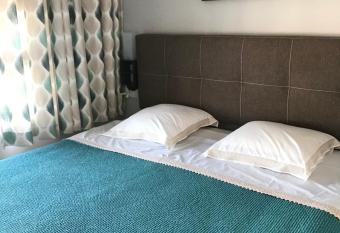 Playa Elisa Bay allows 18 year olds to book a room