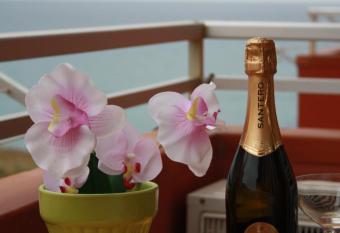 GB Case Vacanze Sicilia has Balcony rooms