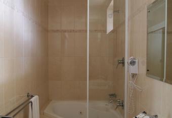 Hilton Motel allows 18 year olds to book a room