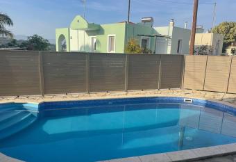 Katie s Luxury Place allows 18 year olds to book a room