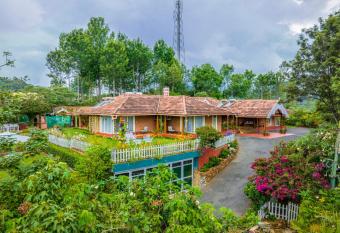am   Stays & Trails Raven s Nest , Kotagiri has Balcony rooms
