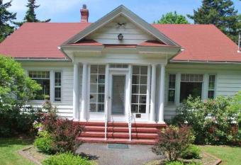 (null) has Balcony rooms