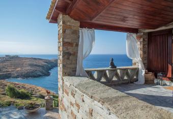 Villa Nicopeia on the SEA has Balcony rooms