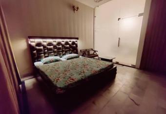 The Courtyard has Balcony rooms